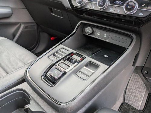 ホンダ「CR-V」の販売が4,000台に迫る勢い!どんな人が買っている?