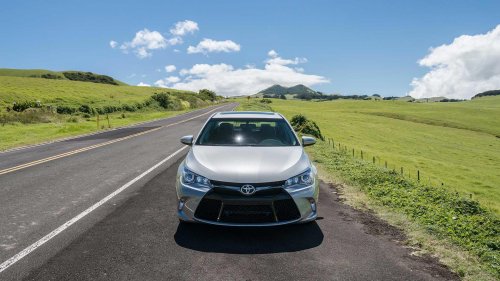 Toyota, Toyota Camry, A 2016 Toyota Camry just hit 500,000 miles and its original engine is still going
