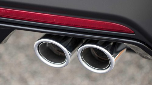 Ford's Explorer Sport is the best of both worlds with three rows and two turbos