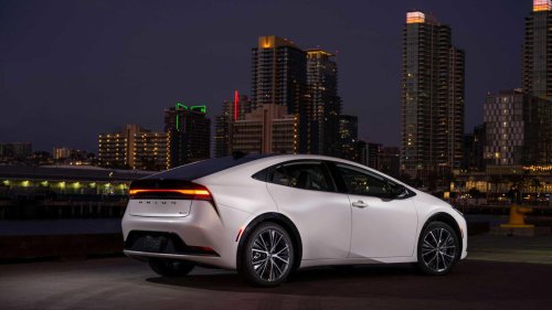 Toyota Prius vs. Toyota Corolla hybrid