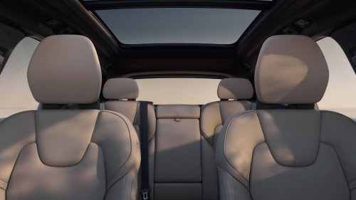 5 situations where SUVs outperform pickup trucks