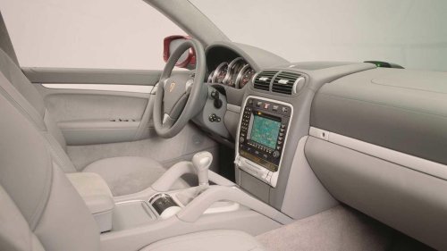 Porsche, Porsche Cayenne, A manual-equipped Porsche Cayenne is the gearhead's perfect one-car solution