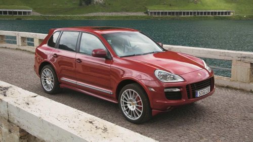 Porsche, Porsche Cayenne, A manual-equipped Porsche Cayenne is the gearhead's perfect one-car solution