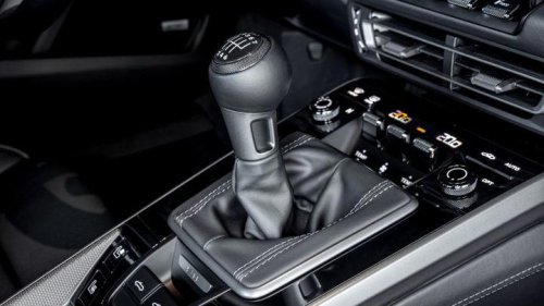 Porsche, Porsche patenta una idea sorprendente para salvar el cambio manual: patrón en H de siempre, pero no como te lo imaginas