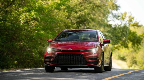 Toyota Prius vs. Toyota Corolla hybrid