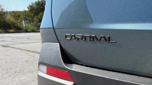 Kia, Kia Carnival, Kia's 2026 Carnival hybrid will change your mind on minivans