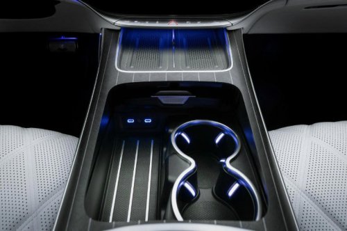 2027 Mercedes-Maybach S-Class sticks with the V12 and looks even flashier