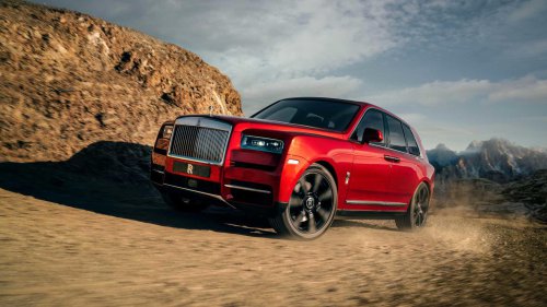 Weird Rolls-Royce Cullinan recall could give your chauffeur the day off