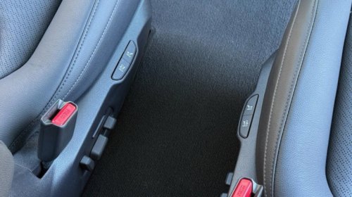 Kia's 2026 Carnival hybrid will change your mind on minivans