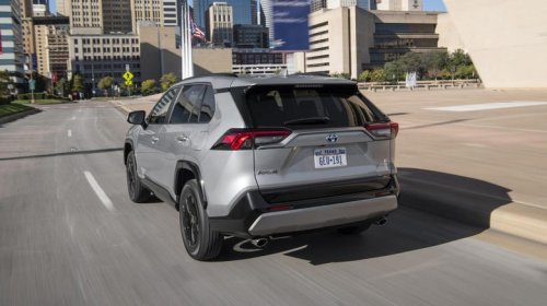 Toyota, 4 used Toyota SUVs that offer the most affordable luxury in 2026