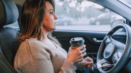 20 annoying things people hate about their cars