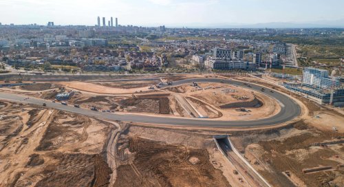 'La Monumental' toma forma: Madring asfalta su curva más impresionante de 550 metros y un peralte extremo del 24%