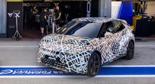 Cuenta atrás para el Cupra Raval: Seat activa su «fábrica de baterías» y transforma Martorell en el corazón eléctrico de España