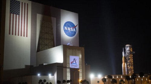 NASA wants twice-yearly flurry of missions to build moon base
