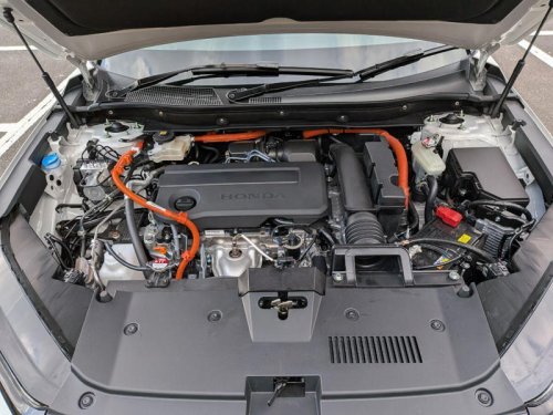 ホンダ「CR-V」の販売が4,000台に迫る勢い!どんな人が買っている?