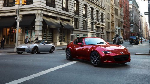 Fiat 124 Spider vs. Mazda MX-5 Miata: The actual differences explained