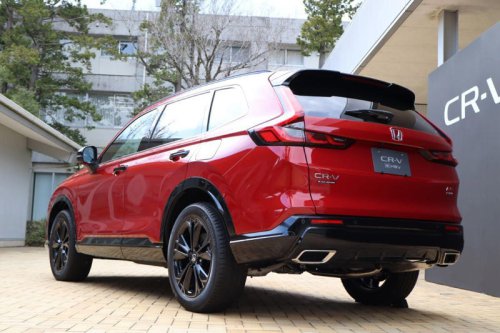 ホンダ「CR-V」の販売が4,000台に迫る勢い!どんな人が買っている?