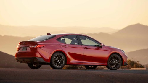 Toyota, Toyota Camry, Toyota Camry MPG for 2026: The most efficient Camry model ranked