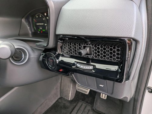 ホンダ「CR-V」の販売が4,000台に迫る勢い!どんな人が買っている?