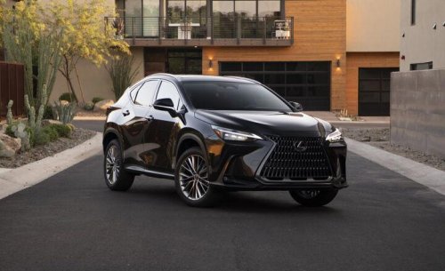 Lexus recalls 144,000 SUVs in the United States
