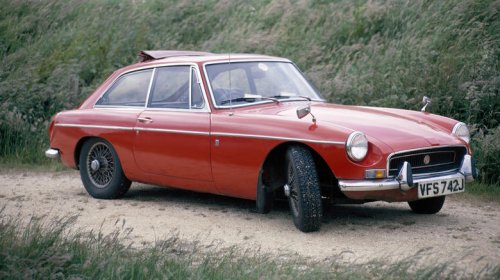 These are your favorite cars from dead brands
