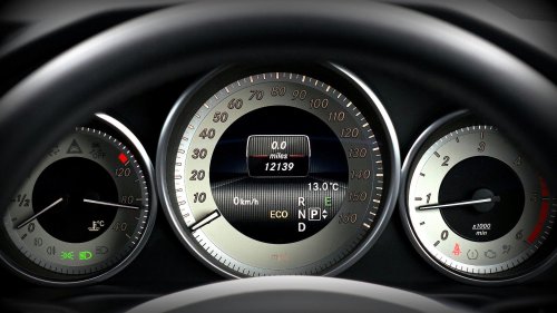 20 annoying things people hate about their cars