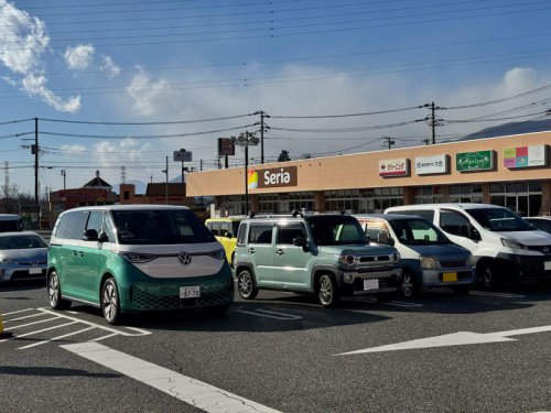 景色を変えるクルマ：Volkswagen ID. Buzz Pro