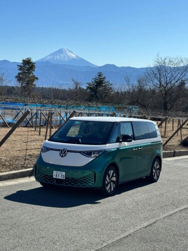 景色を変えるクルマ：Volkswagen ID. Buzz Pro