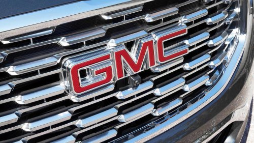 GMC, Toyota, Toyota RAV4, SUV, GMC Terrain vs Toyota RAV4: The underrated SUV winner