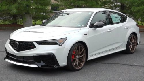 10 compact cars that surprised everyone with their speed