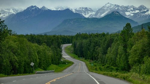 The 17 states with the most dangerous roads