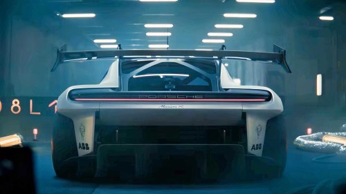 Porsche, Porsche celebrates 75 years of 'doing everything wrong'