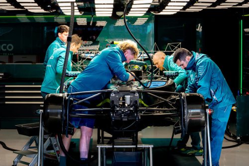 La alegría de Fernando Alonso no está con Aston Martin: “Sigue siendo lo mismo que teníamos”