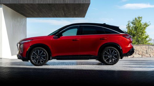 2027 Infiniti QX65 hopes you like style more than speed