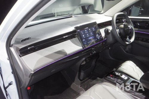 新型インサイトの価格は550万円! 補助金込みの実質価格や発売日、航続距離を解説