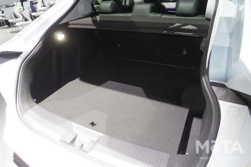 新型インサイトの価格は550万円! 補助金込みの実質価格や発売日、航続距離を解説