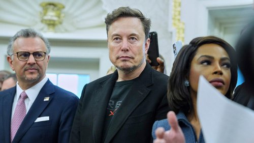 Musk attorney demands probe into jury bias after panel allegedly mocked process