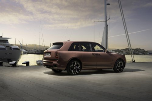 Esta marca recomienda a sus propietarios que no usen los asientos traseros y el maletero hasta mayo