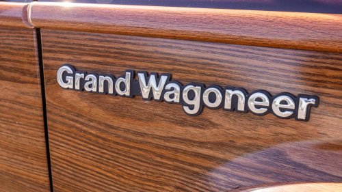 Jeep, SUV, Jeep's flagship SUV from the '90s had the most amazing interior and costs less than $10k today