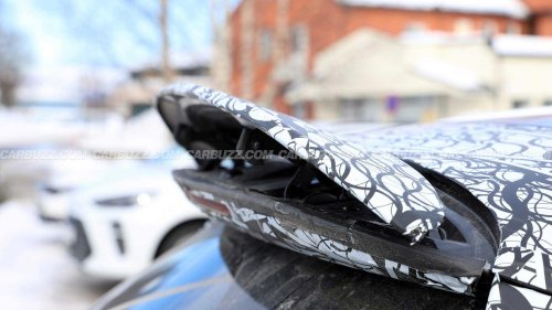 Mercedes, Mercedes-AMG GLC EQ spied with a big wing to handle its 900-hp powertrain