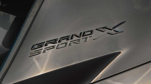 2027 Chevrolet Corvette Grand Sport revealed with new V-8