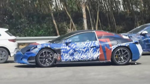 BYD, BYD contrata a James Bond para anunciar su anti-Porsche 911, el Denza Z