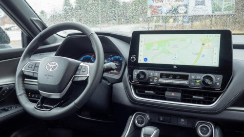 Toyota's 2026 Grand Highlander Hybrid trades excitement for fuel economy and space