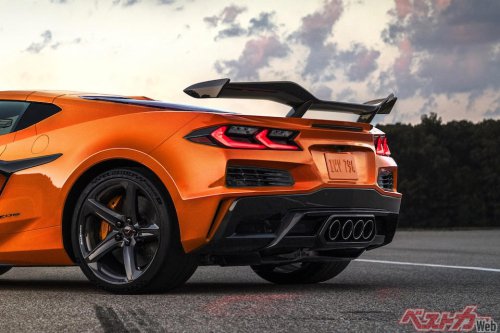 コルベットがフェラーリを意識してるのは、まあ納得。でも新型ポルシェボクスターはヒョンデを参考にしてるってマジ?