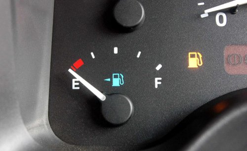 ¿Cómo utilizar la IA para ahorrar combustible en plena subida de precios?