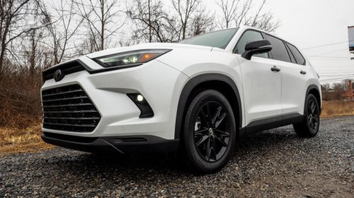 Toyota's 2026 Grand Highlander Hybrid trades excitement for fuel economy and space