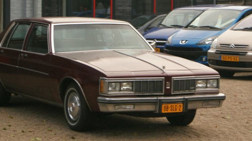 20 iconic cars that failed spectacularly