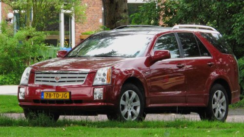 20 iconic cars that failed spectacularly