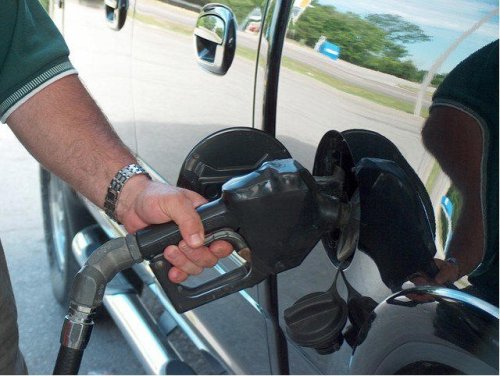 Here's How Far You Can Really Drive on Empty
