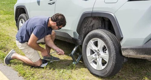How to Change a Car Tire